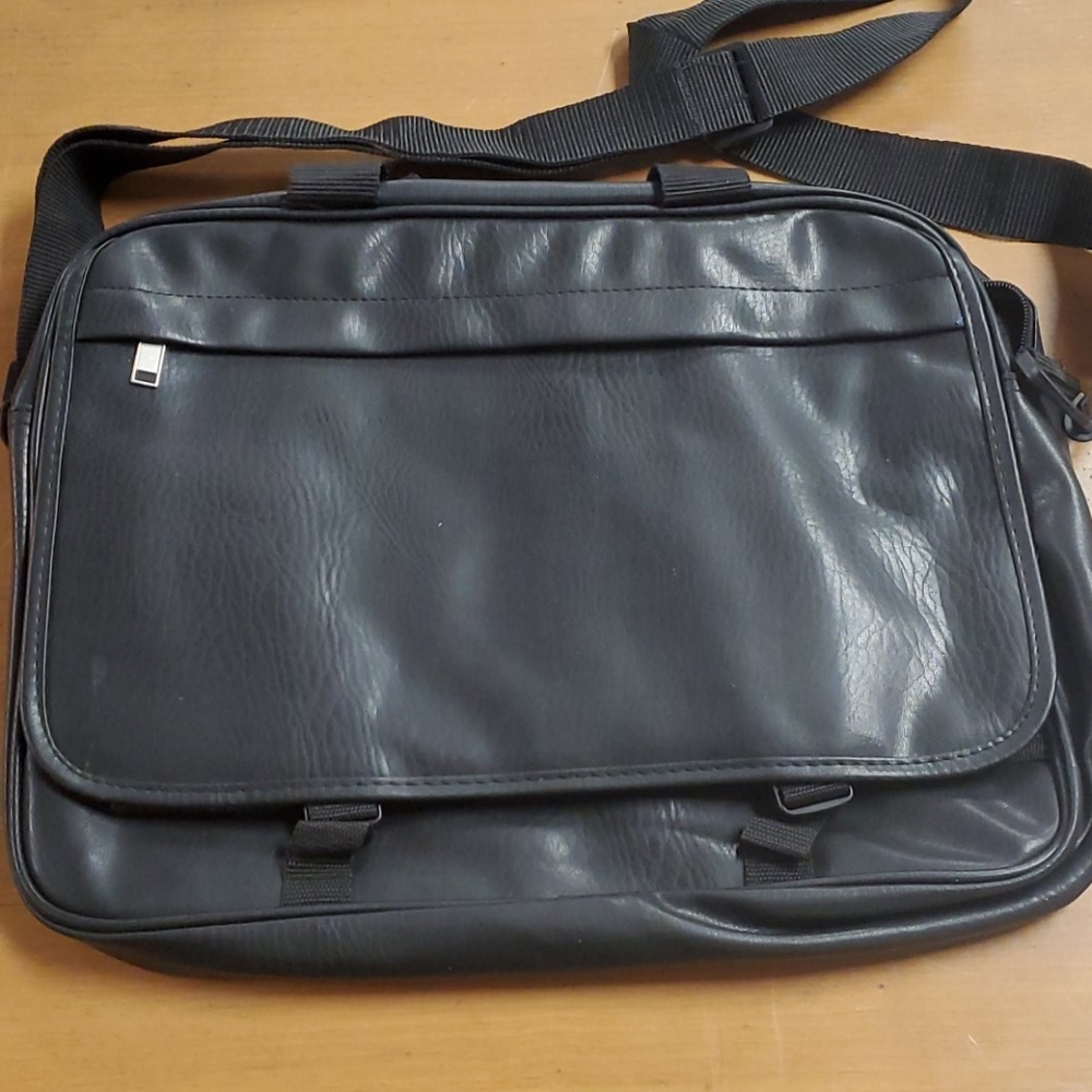 Port Authority Durahyde Breifcase NWOT
